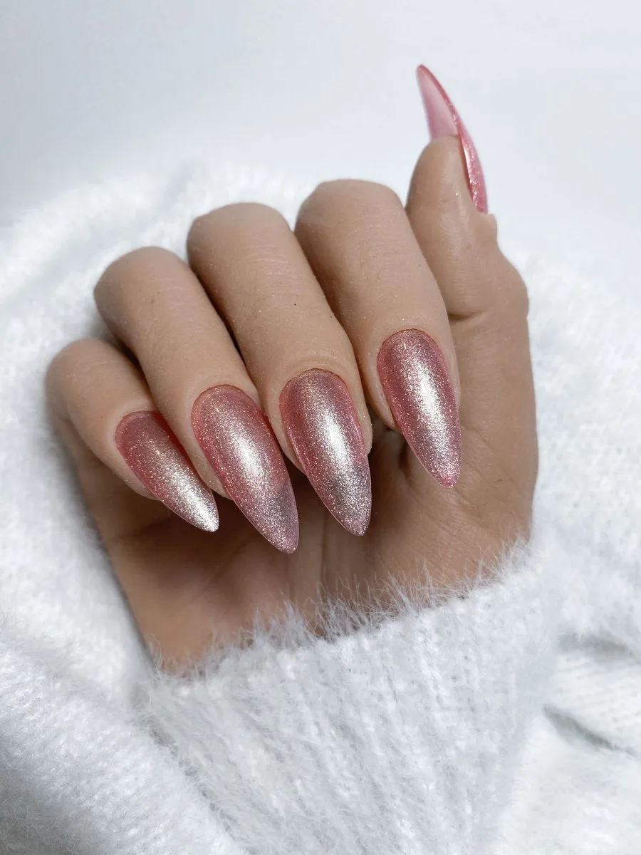 131 - A Tender Kiss | Koko & Claire Gel Polish