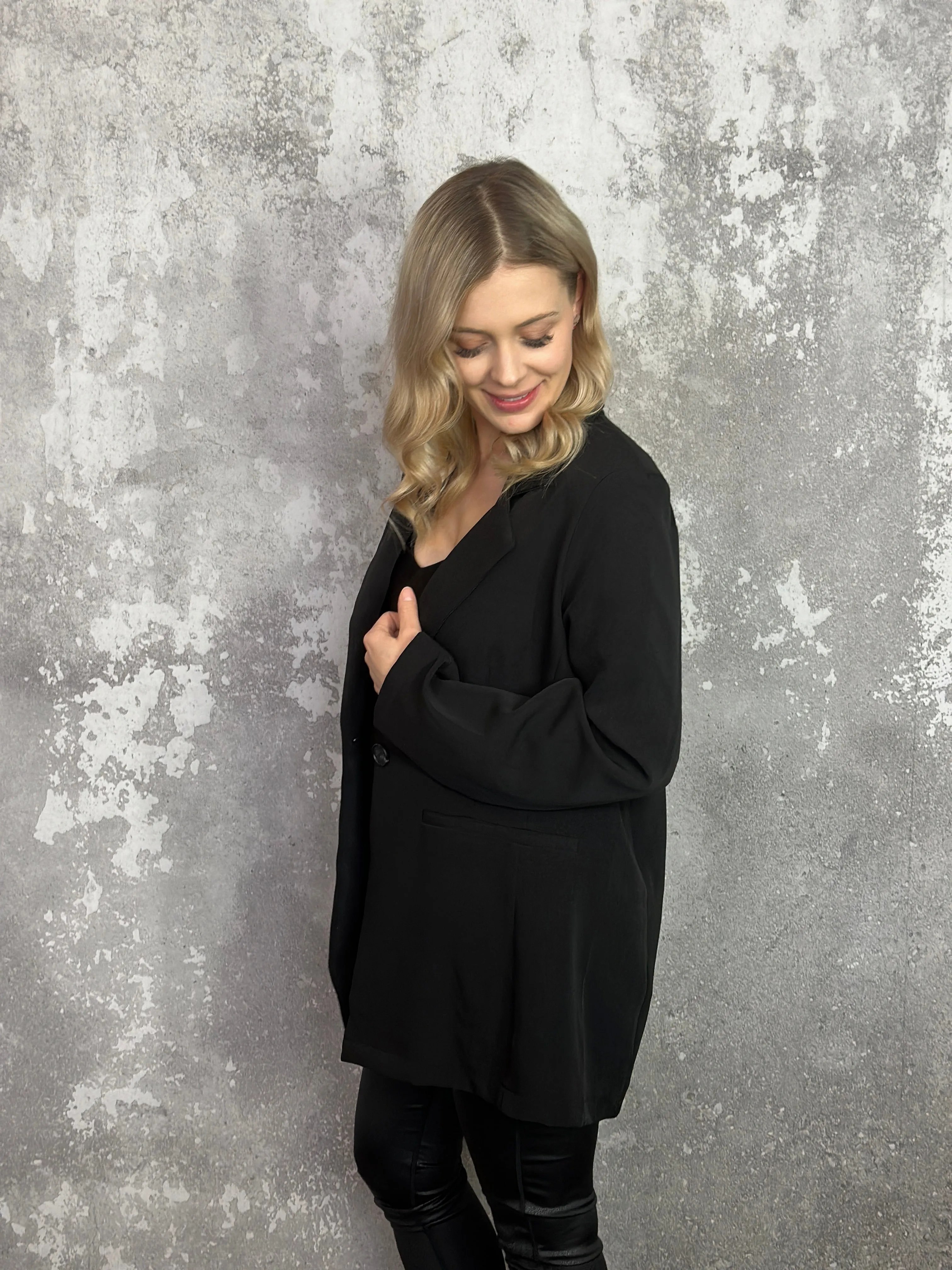 Black Boyfriend Blazer (Small - 3X)