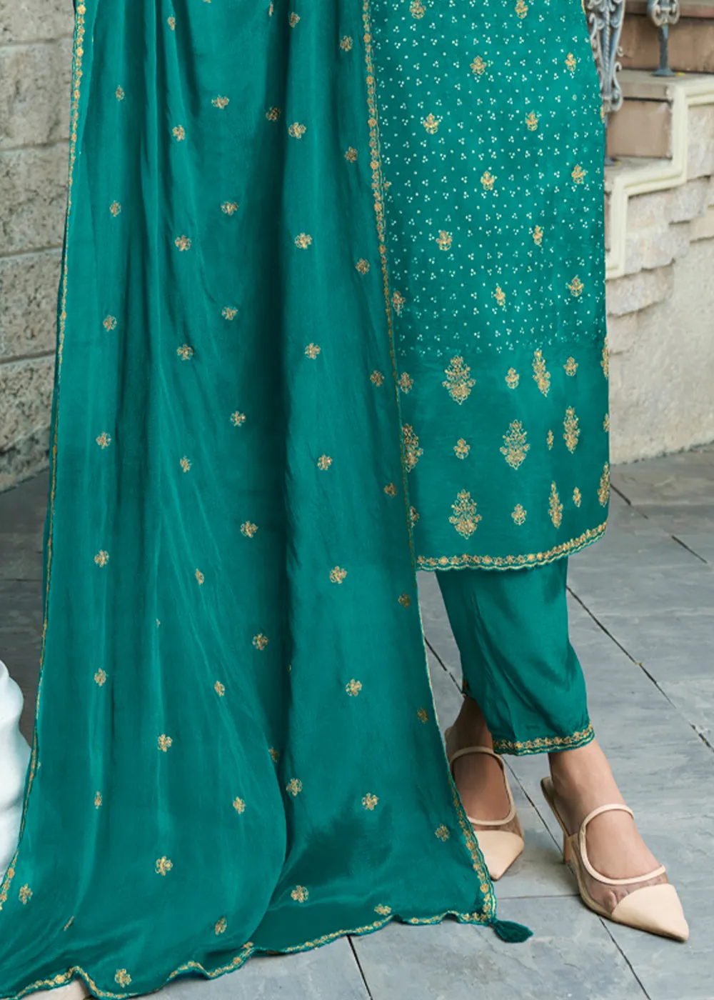Dark Persian Green Dola Silk Kurta with Bandhani Print and Zari Accents