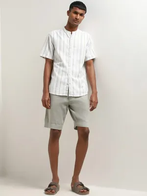 ETA Light Grey Cotton Blend Relaxed Fit Mid-Rise Shorts