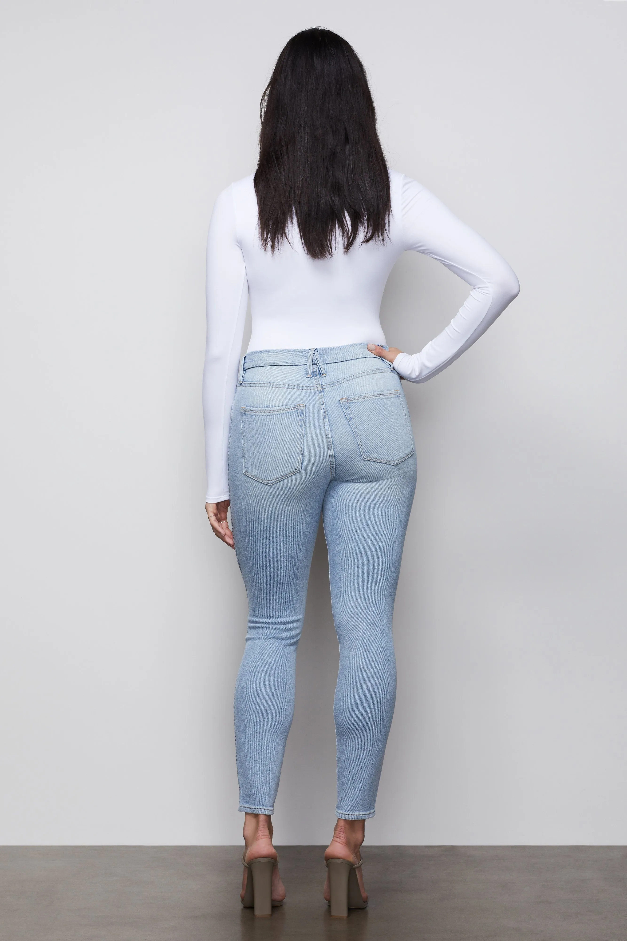 GOOD CURVE SKINNY CROSSOVER | BLUE410