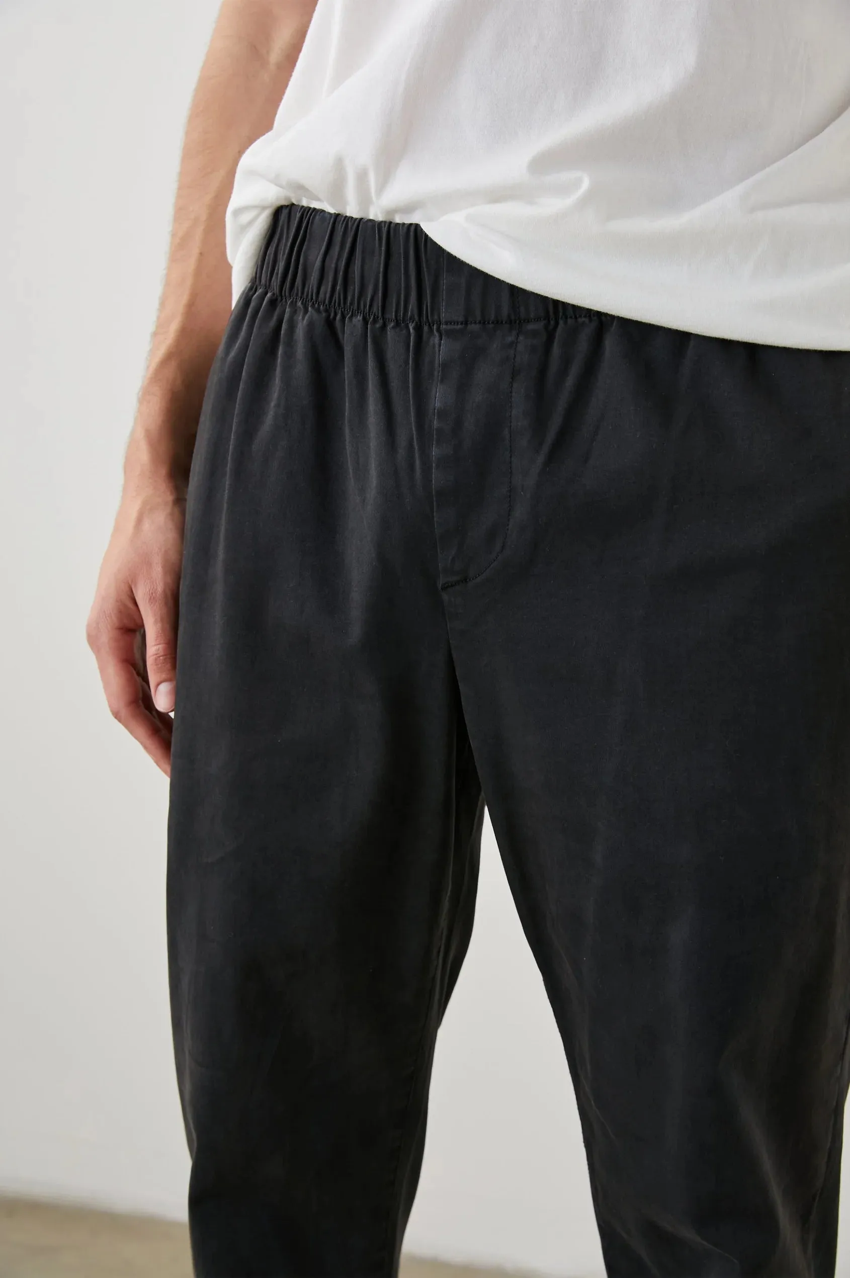 Julian Pants Washed Black