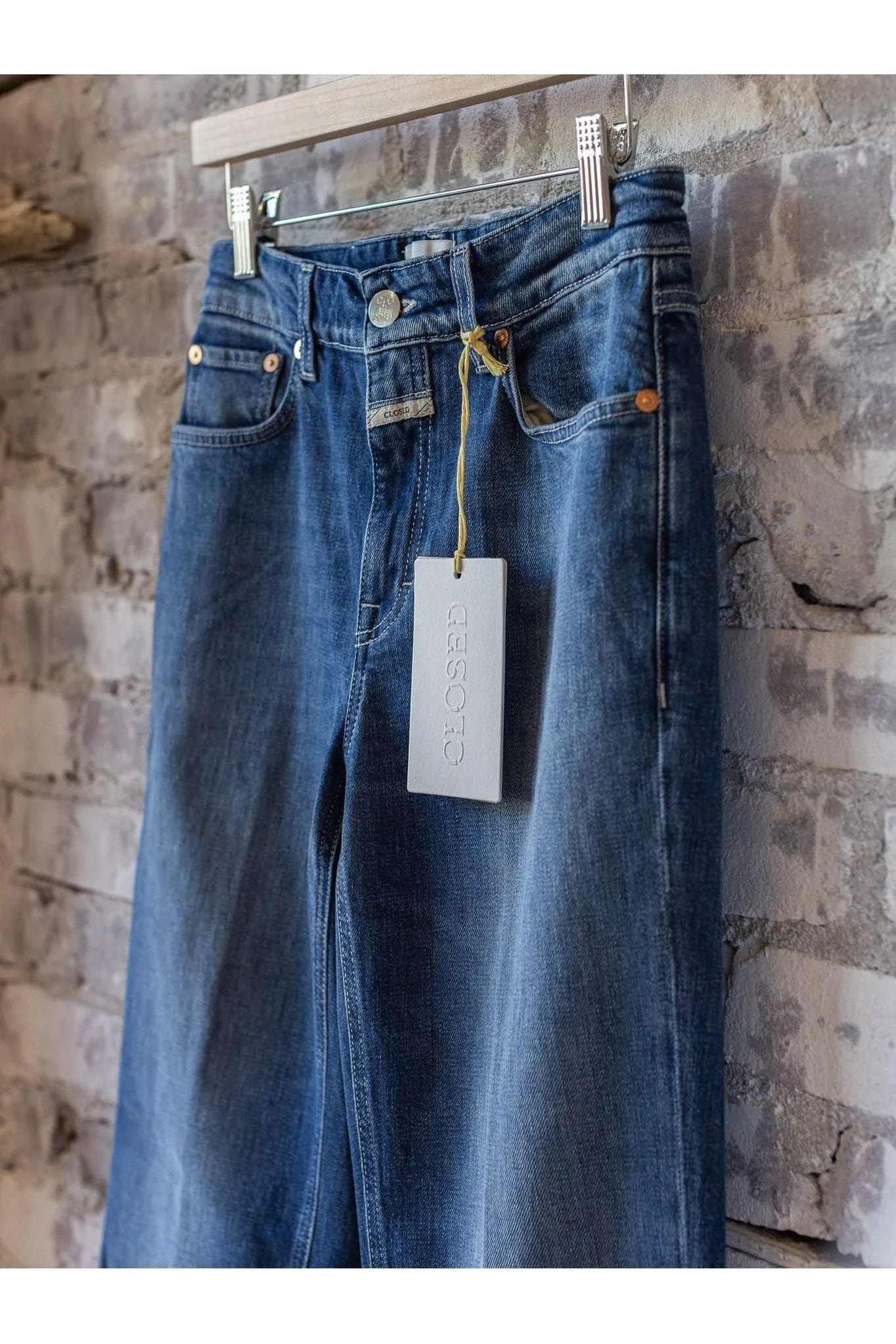 Milo Comfort Stretch Jean - Mid Blue