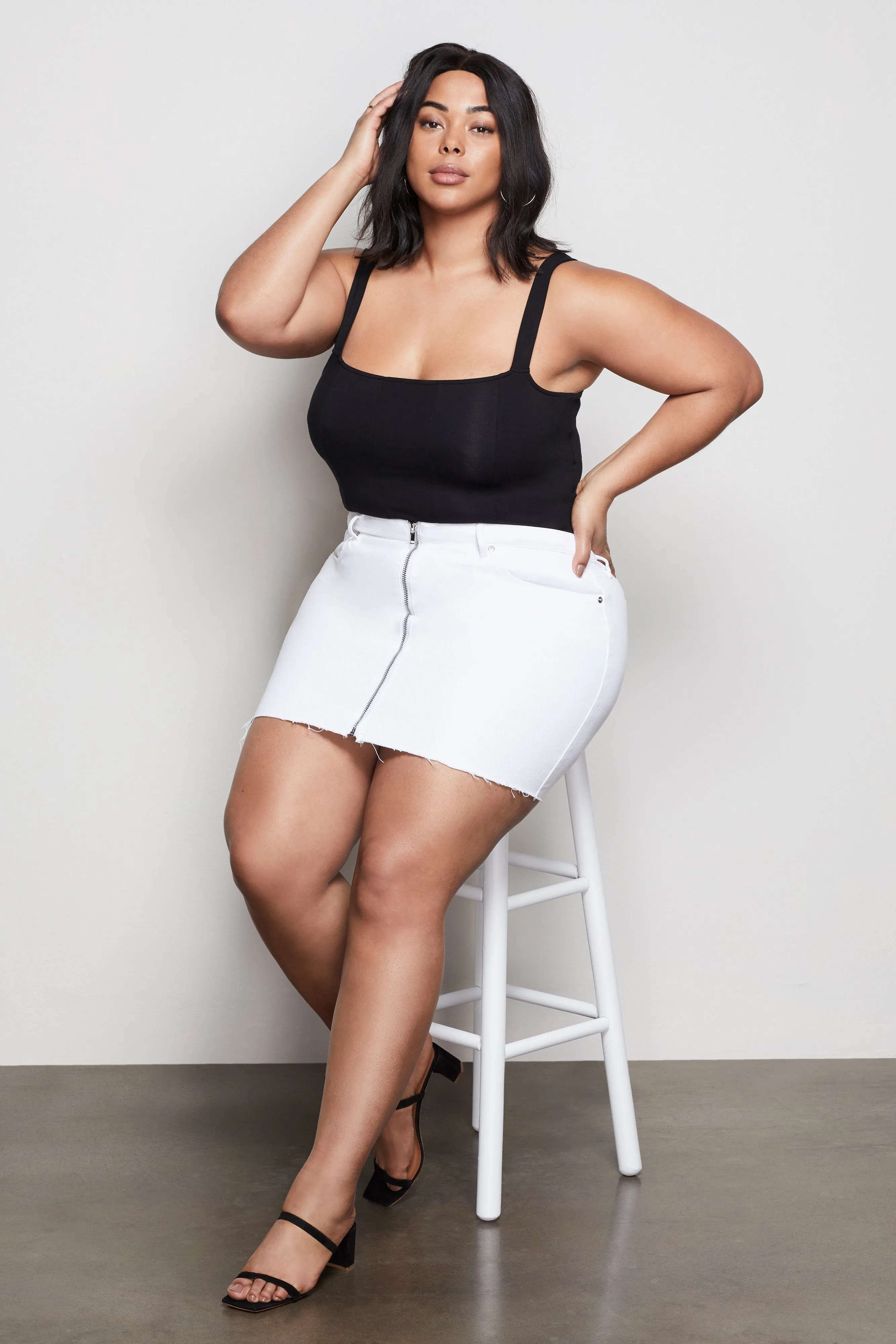 MINI SKIRT EXPOSED ZIPPER | WHITE001