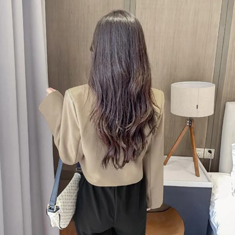 Minimalist Button Cropped Blazer