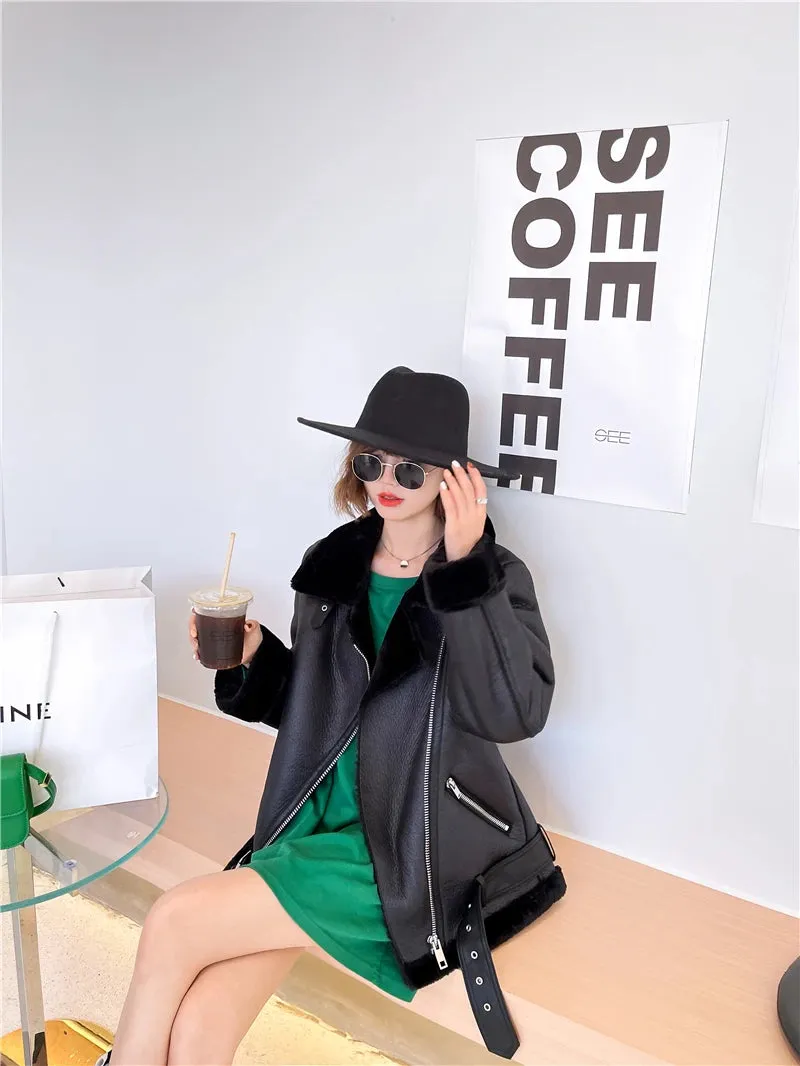 New Women Jacket with Extra Thick Warm Lamb Feather Rider Jacket with Artificial Fur