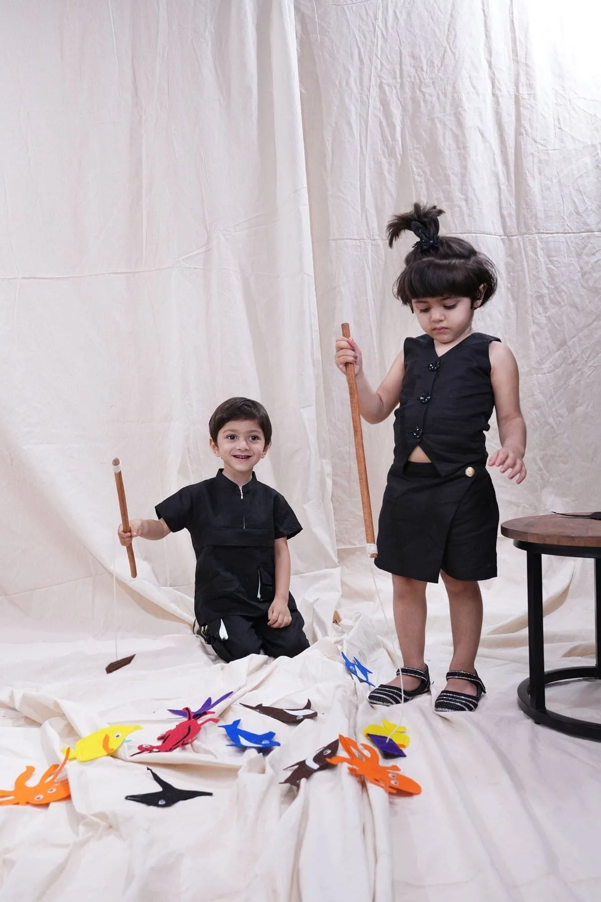 Pre-Order: Unique Box Style Pure Linen Co-ord (Black Colour)