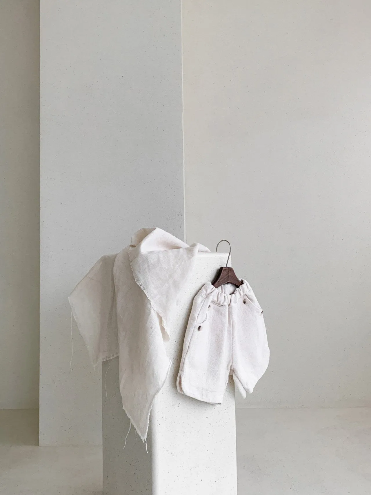 Pull On Shorts - Cream