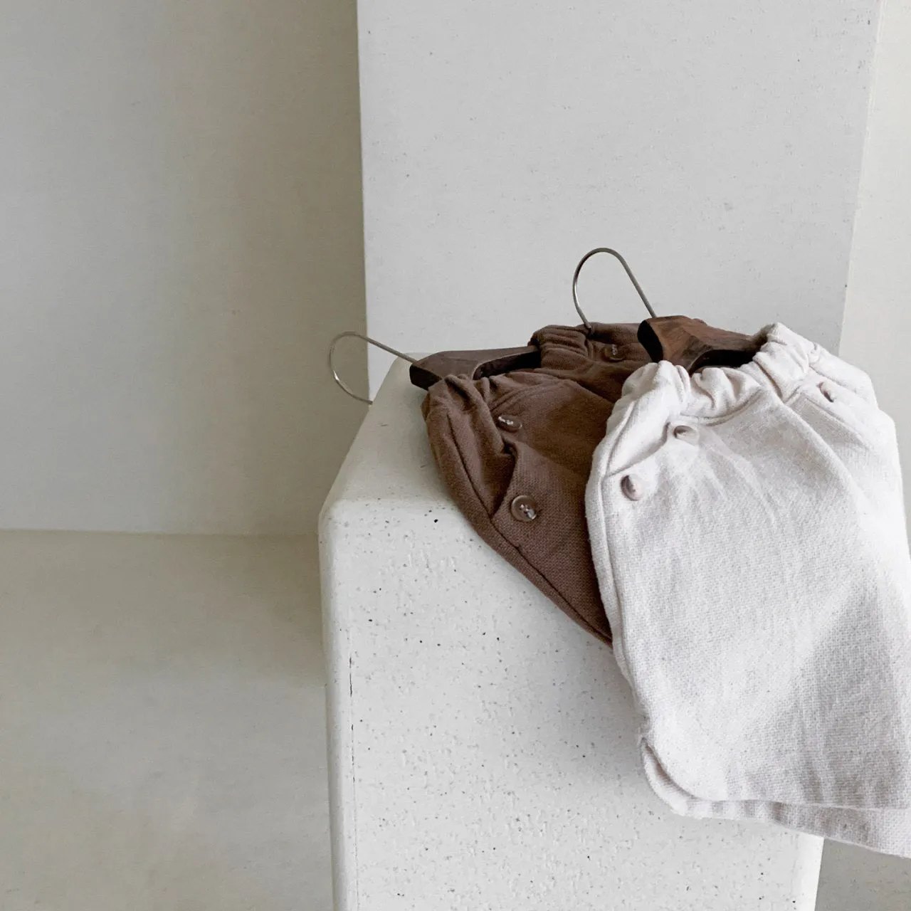 Pull On Shorts - Cream